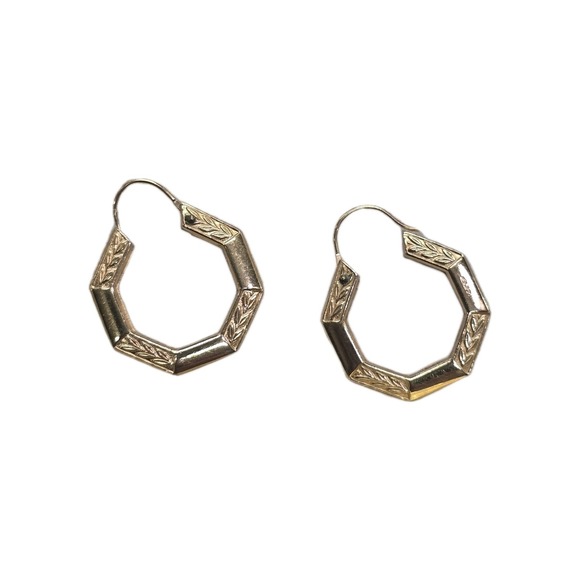 The Unbranded Brand Jewelry - Solid 14k Gold Hoop Earrings Vintage Leaver Back Tested